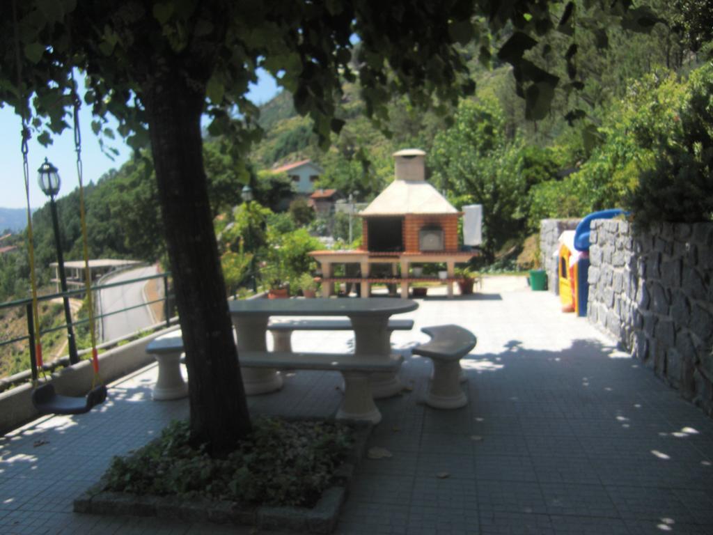 Casa Marciana Pension Geres Buitenkant foto